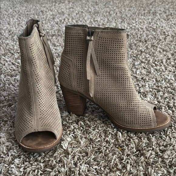 Women's Tan Peep-Toe Ankle Boots - Picture 1 of 6